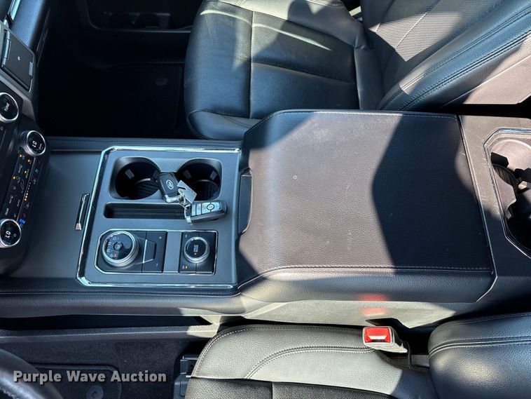 image for item EH4069 2019 Ford Expedition SUV