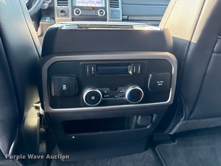 image for item EH4069 2019 Ford Expedition SUV