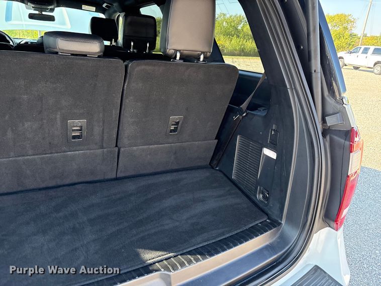 image for item EH4069 2019 Ford Expedition SUV