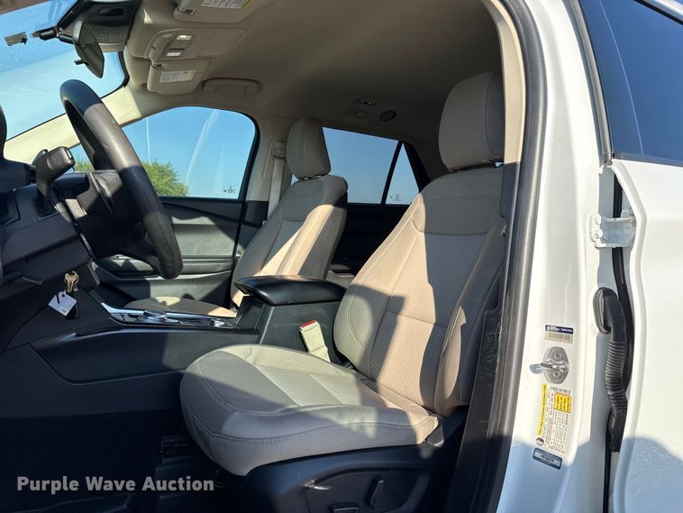 image for item EH4071 2020 Ford Explorer SUV