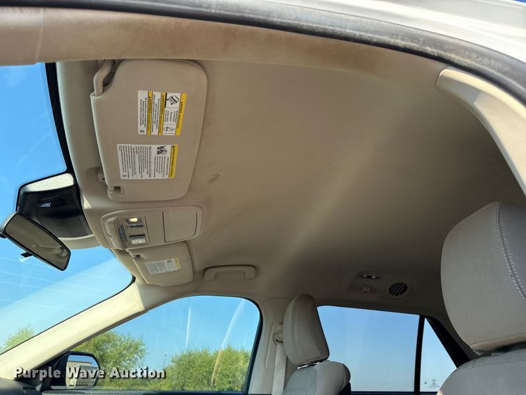 image for item EH4071 2020 Ford Explorer SUV