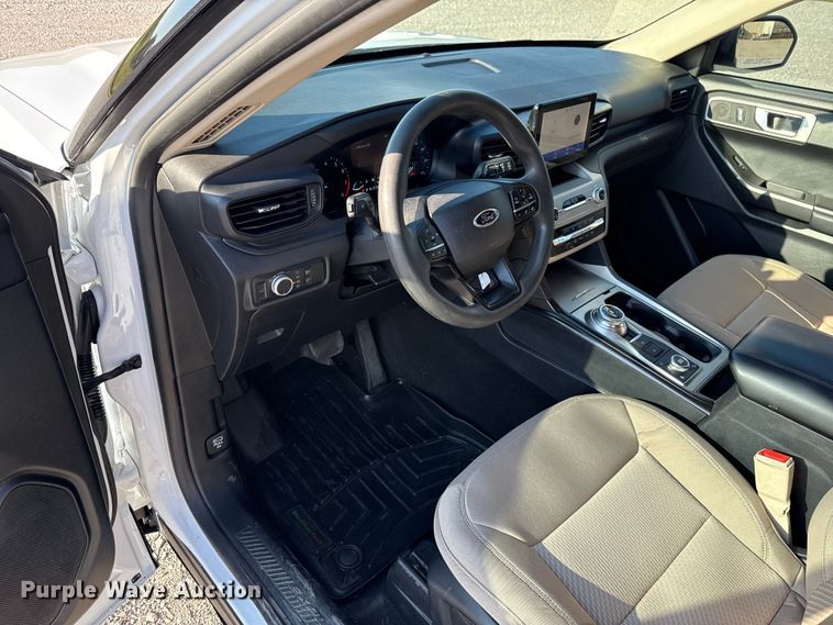 image for item EH4071 2020 Ford Explorer SUV