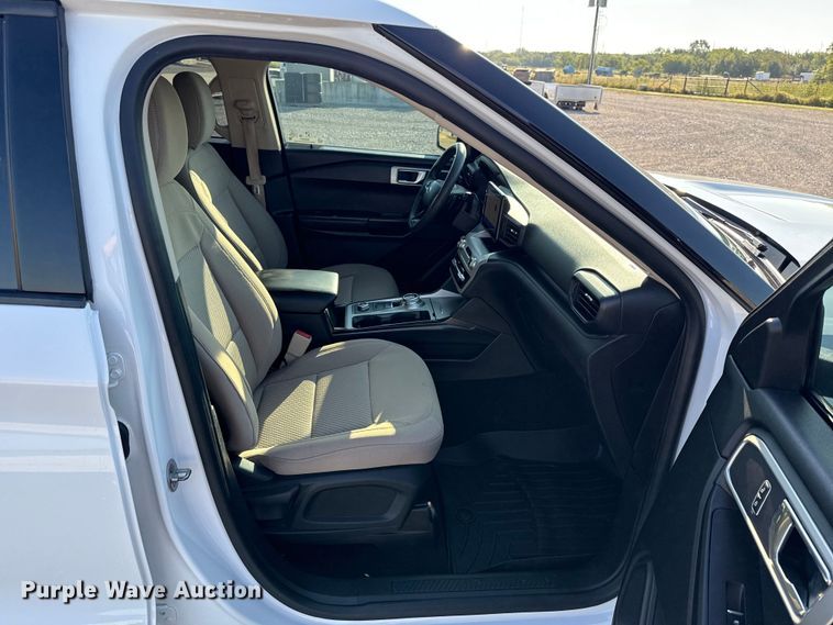 image for item EH4071 2020 Ford Explorer SUV