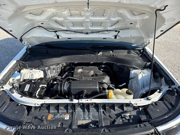 image for item EH4071 2020 Ford Explorer SUV