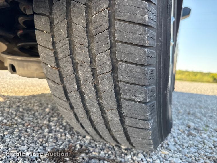 image for item EH4071 2020 Ford Explorer SUV