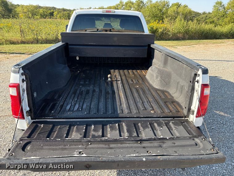 image for item EH4078 2015 Ford F250 Super Duty XL Crew Cab pickup truck