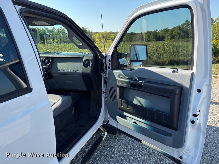 image for item EH4078 2015 Ford F250 Super Duty XL Crew Cab pickup truck