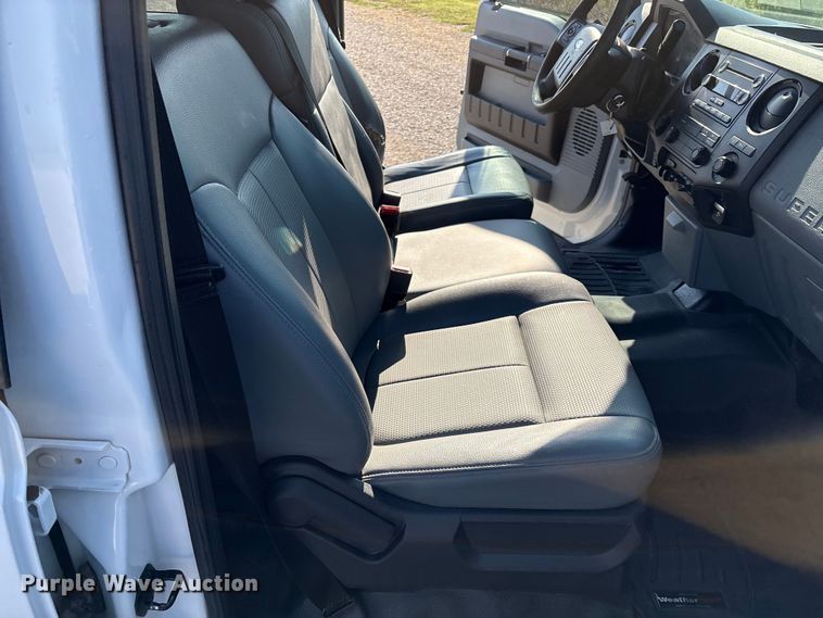 image for item EH4078 2015 Ford F250 Super Duty XL Crew Cab pickup truck