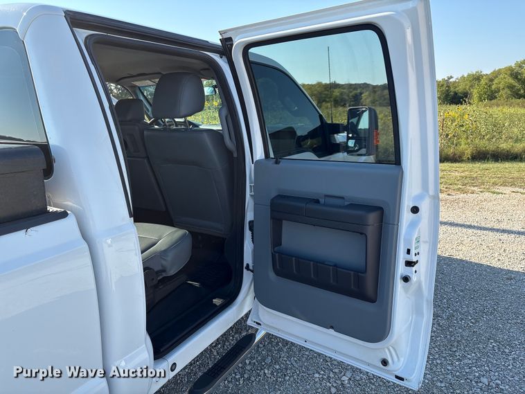 image for item EH4078 2015 Ford F250 Super Duty XL Crew Cab pickup truck