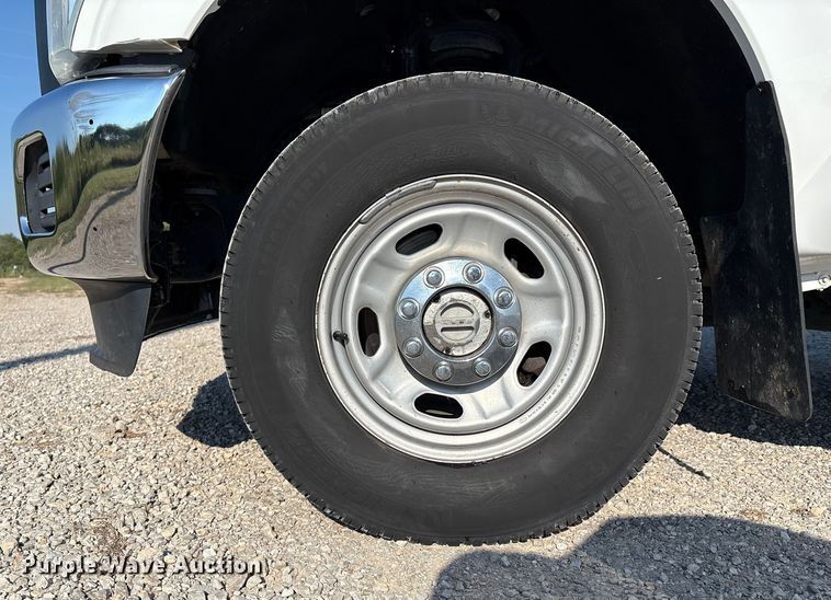 image for item EH4078 2015 Ford F250 Super Duty XL Crew Cab pickup truck