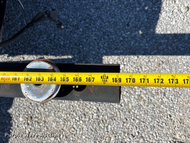 image for item EJ7679 2018 Ford E450 Super Duty van cab and chassis