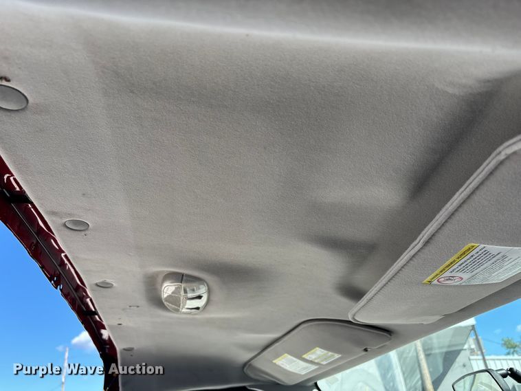 image for item EJ7679 2018 Ford E450 Super Duty van cab and chassis