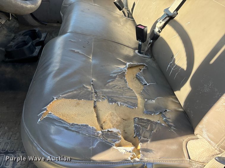 image for item EJ7681 2008 Ford F350 Super Duty XL flatbed pickup truck