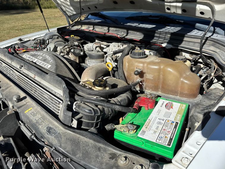 image for item EJ7681 2008 Ford F350 Super Duty XL flatbed pickup truck