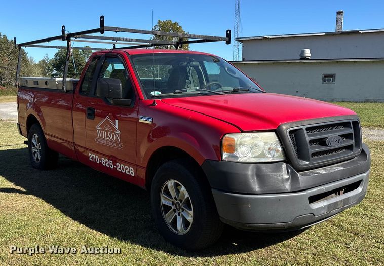 image for item EJ7682 2007 Ford F150 XL pickup truck