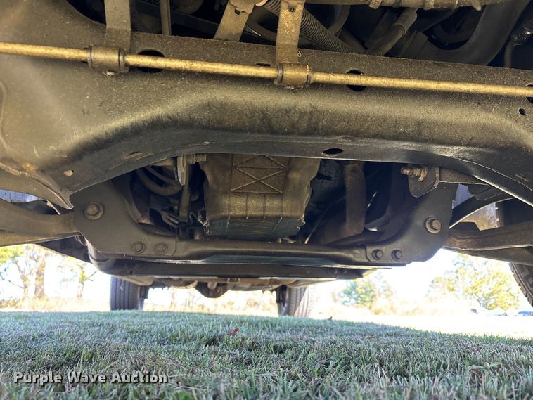 image for item EJ7682 2007 Ford F150 XL pickup truck