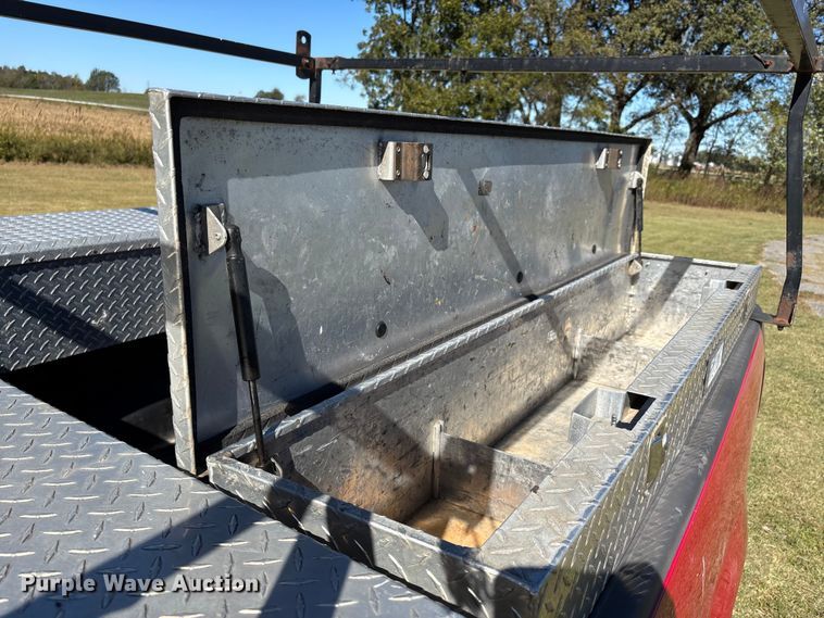 image for item EJ7682 2007 Ford F150 XL pickup truck