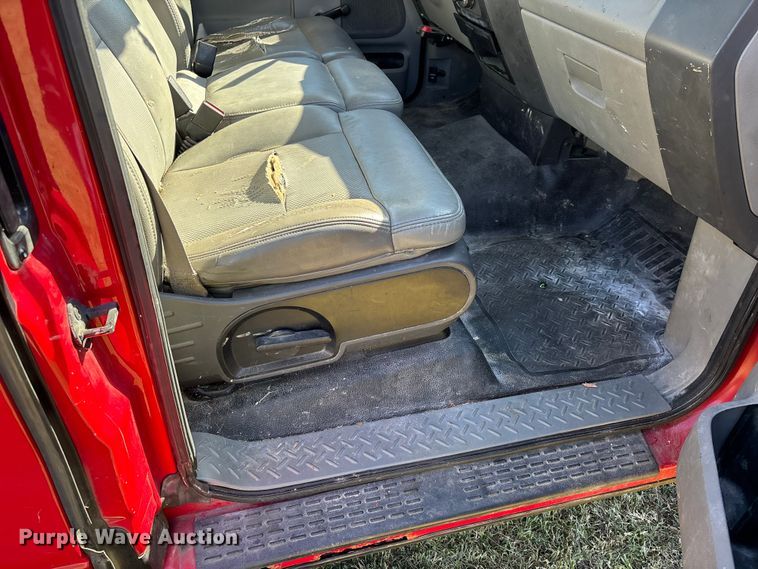 image for item EJ7682 2007 Ford F150 XL pickup truck