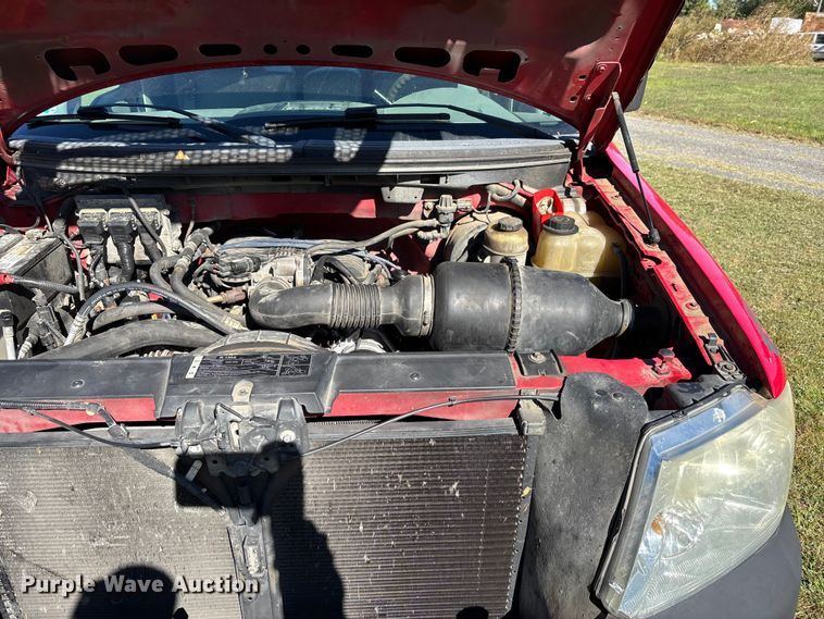 image for item EJ7682 2007 Ford F150 XL pickup truck