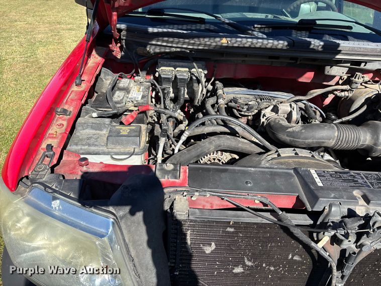 image for item EJ7682 2007 Ford F150 XL pickup truck