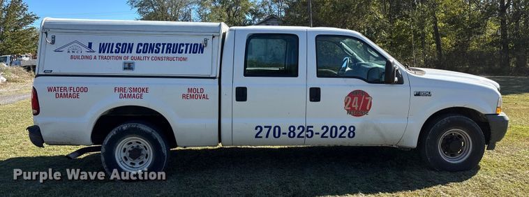 image for item EJ7683 2004 Ford F350 Super Duty XL Crew Cab pickup truck