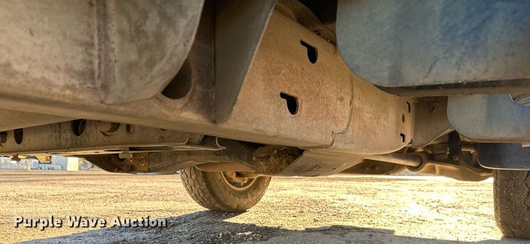 image for item EL0024 2019 Chevrolet Silverado 2500HD Double Cab pickup truck