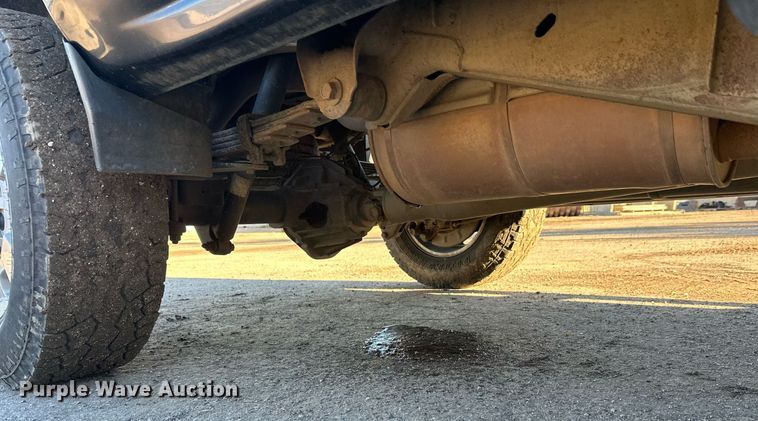 image for item EL0024 2019 Chevrolet Silverado 2500HD Double Cab pickup truck