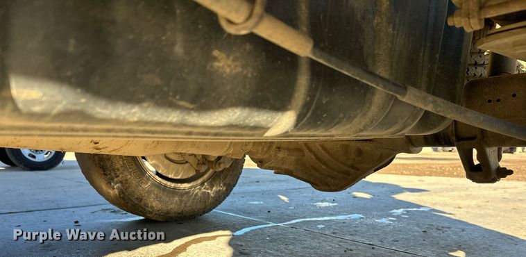 image for item EL0024 2019 Chevrolet Silverado 2500HD Double Cab pickup truck