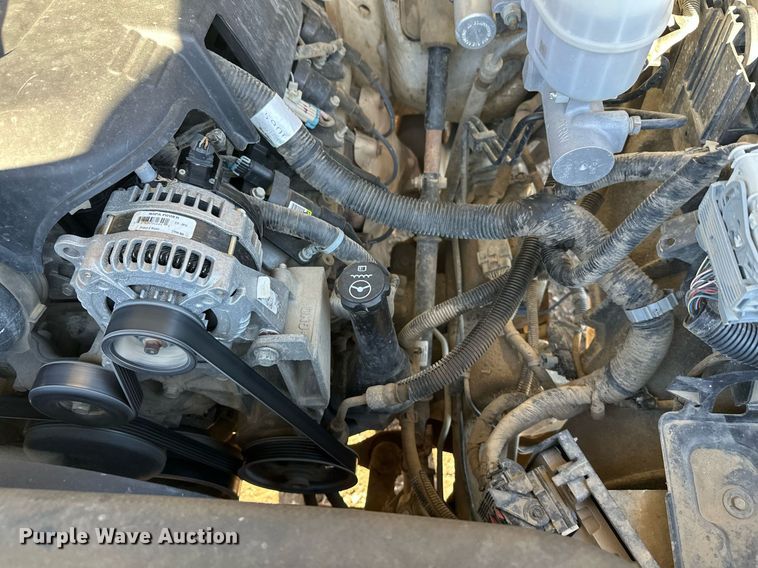 image for item EL0024 2019 Chevrolet Silverado 2500HD Double Cab pickup truck