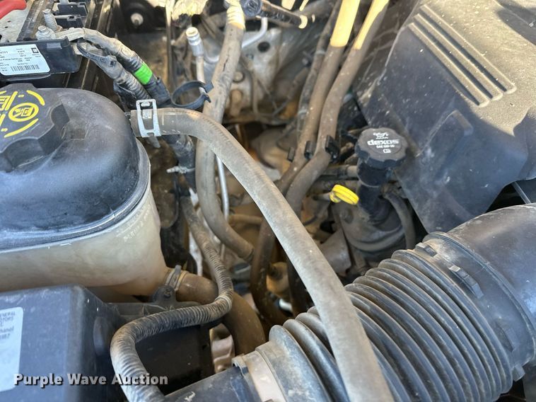 image for item EL0024 2019 Chevrolet Silverado 2500HD Double Cab pickup truck