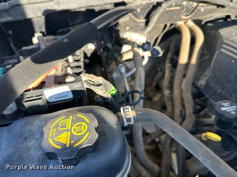 image for item EL0024 2019 Chevrolet Silverado 2500HD Double Cab pickup truck