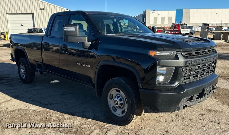 image for item EL0025 2020 Chevrolet Silverado 2500HD Double Cab pickup truck