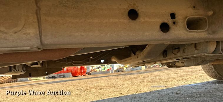 image for item EL0025 2020 Chevrolet Silverado 2500HD Double Cab pickup truck