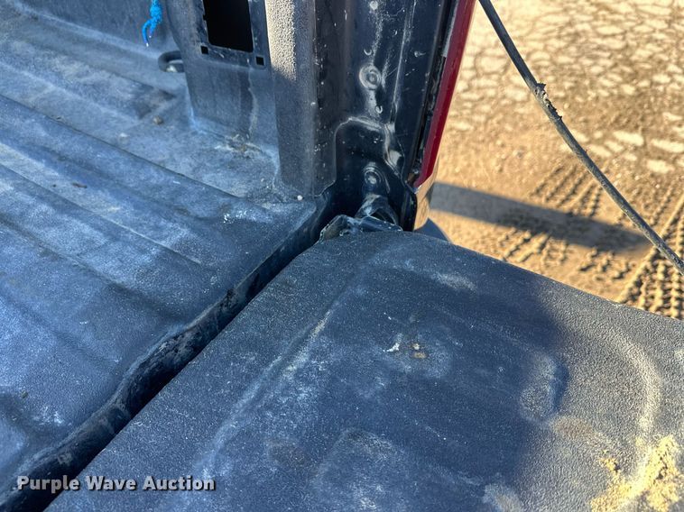 image for item EL0025 2020 Chevrolet Silverado 2500HD Double Cab pickup truck