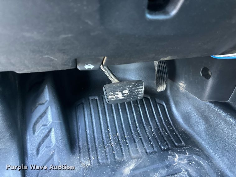 image for item EL0025 2020 Chevrolet Silverado 2500HD Double Cab pickup truck