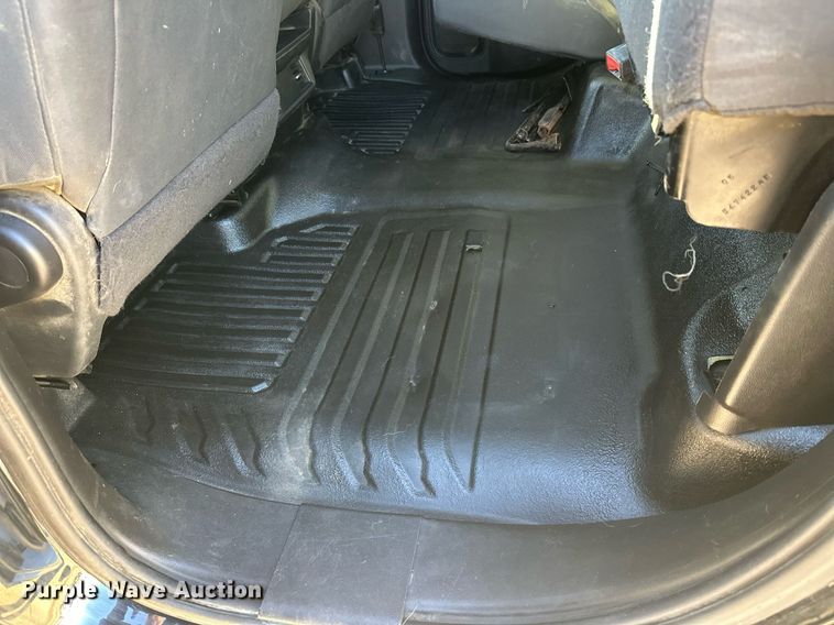 image for item EL0025 2020 Chevrolet Silverado 2500HD Double Cab pickup truck