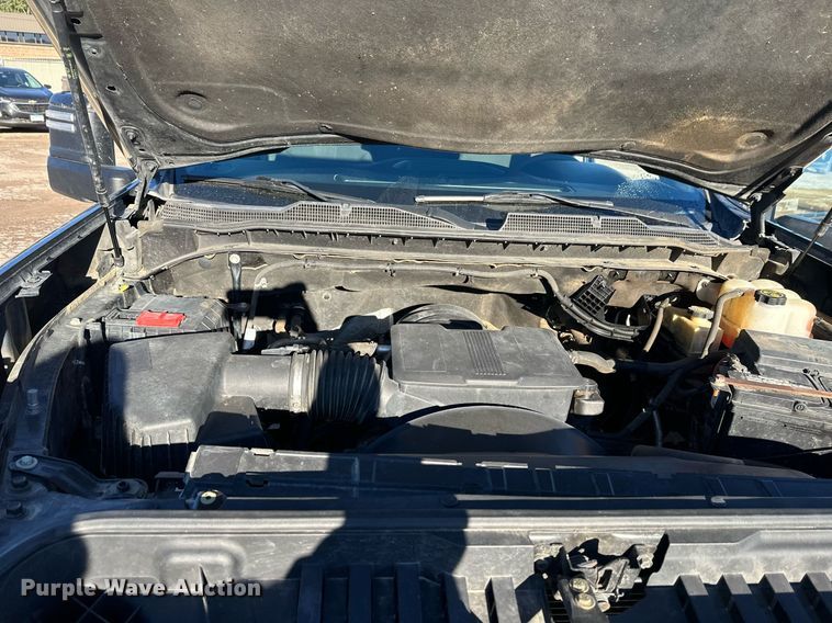 image for item EL0025 2020 Chevrolet Silverado 2500HD Double Cab pickup truck