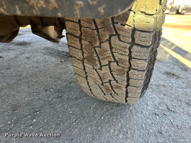 image for item EL0025 2020 Chevrolet Silverado 2500HD Double Cab pickup truck