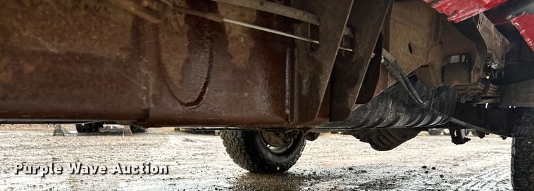 image for item EL0033 2019 Chevrolet Silverado 2500HD Double Cab pickup truck