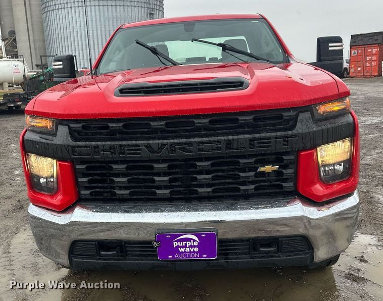 image for item EL0037 2021 Chevrolet Silverado 2500HD Double Cab pickup truck