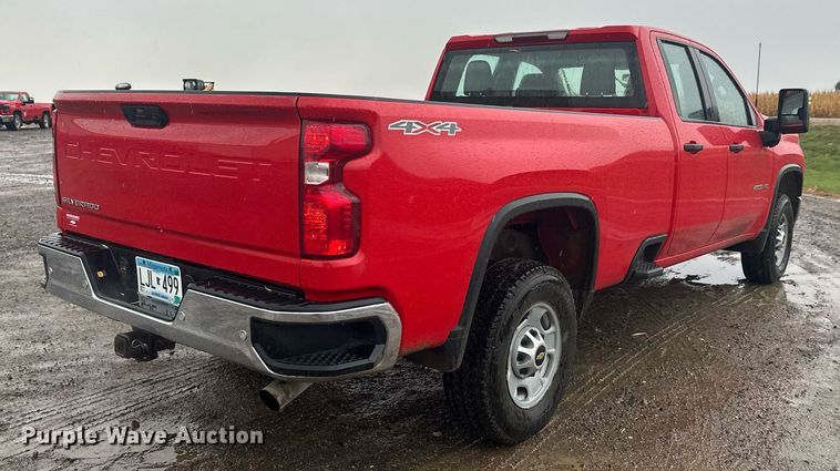 image for item EL0037 2021 Chevrolet Silverado 2500HD Double Cab pickup truck