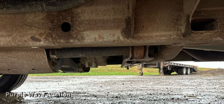 image for item EL0037 2021 Chevrolet Silverado 2500HD Double Cab pickup truck