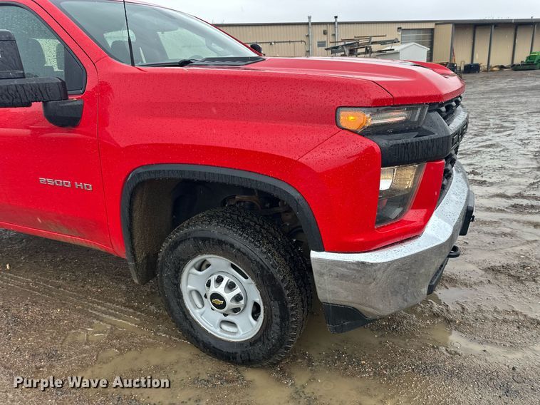image for item EL0037 2021 Chevrolet Silverado 2500HD Double Cab pickup truck