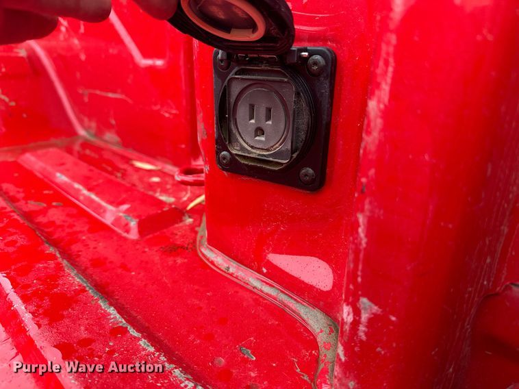 image for item EL0037 2021 Chevrolet Silverado 2500HD Double Cab pickup truck