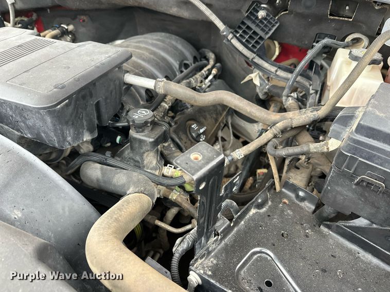 image for item EL0037 2021 Chevrolet Silverado 2500HD Double Cab pickup truck