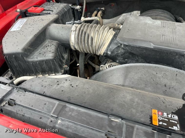 image for item EL0037 2021 Chevrolet Silverado 2500HD Double Cab pickup truck