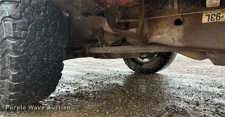 image for item EL0038 2019 Chevrolet Silverado 2500HD Double Cab pickup truck