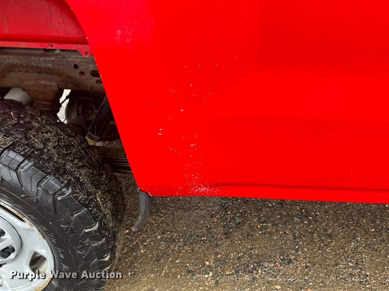 image for item EL0038 2019 Chevrolet Silverado 2500HD Double Cab pickup truck