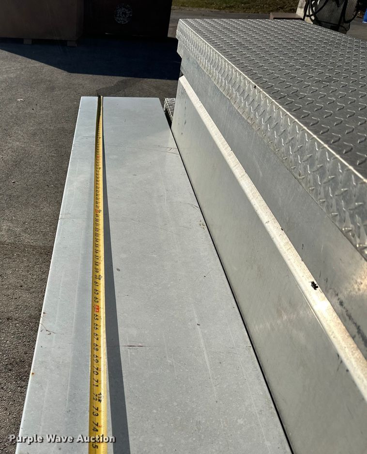 image for item EL0054 Automotive parts