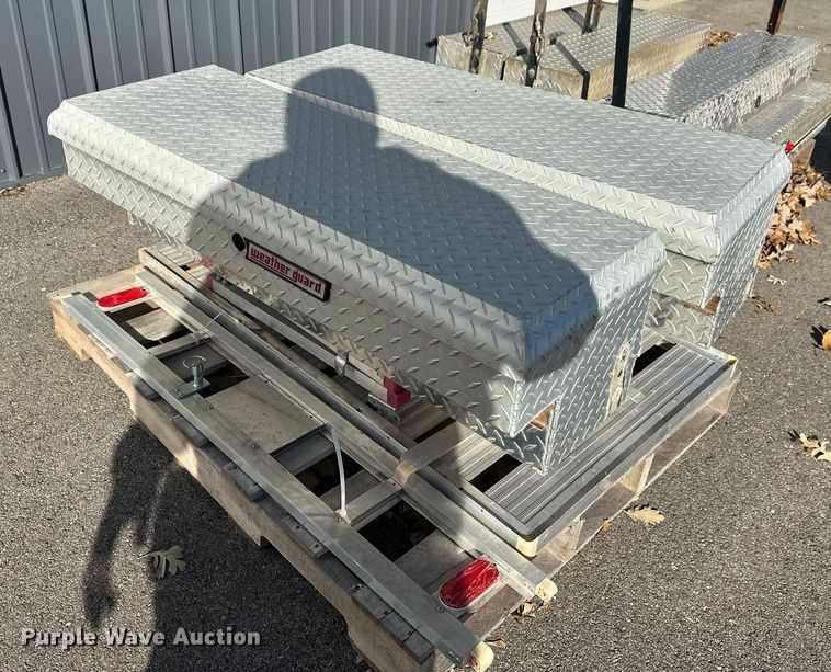 image for item EL0054 Automotive parts